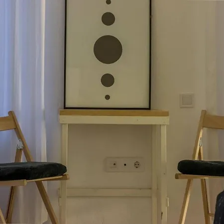 The Minimalist - In The Heart Of * קלוז'-נאפוקה